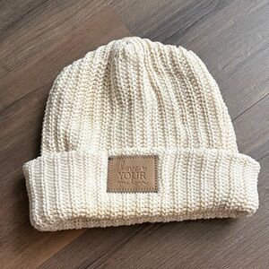 Love Your Melon‎ Cream Knit Beanie